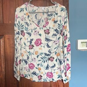 Old Navy Floral V-Neck Long Sleeve Top